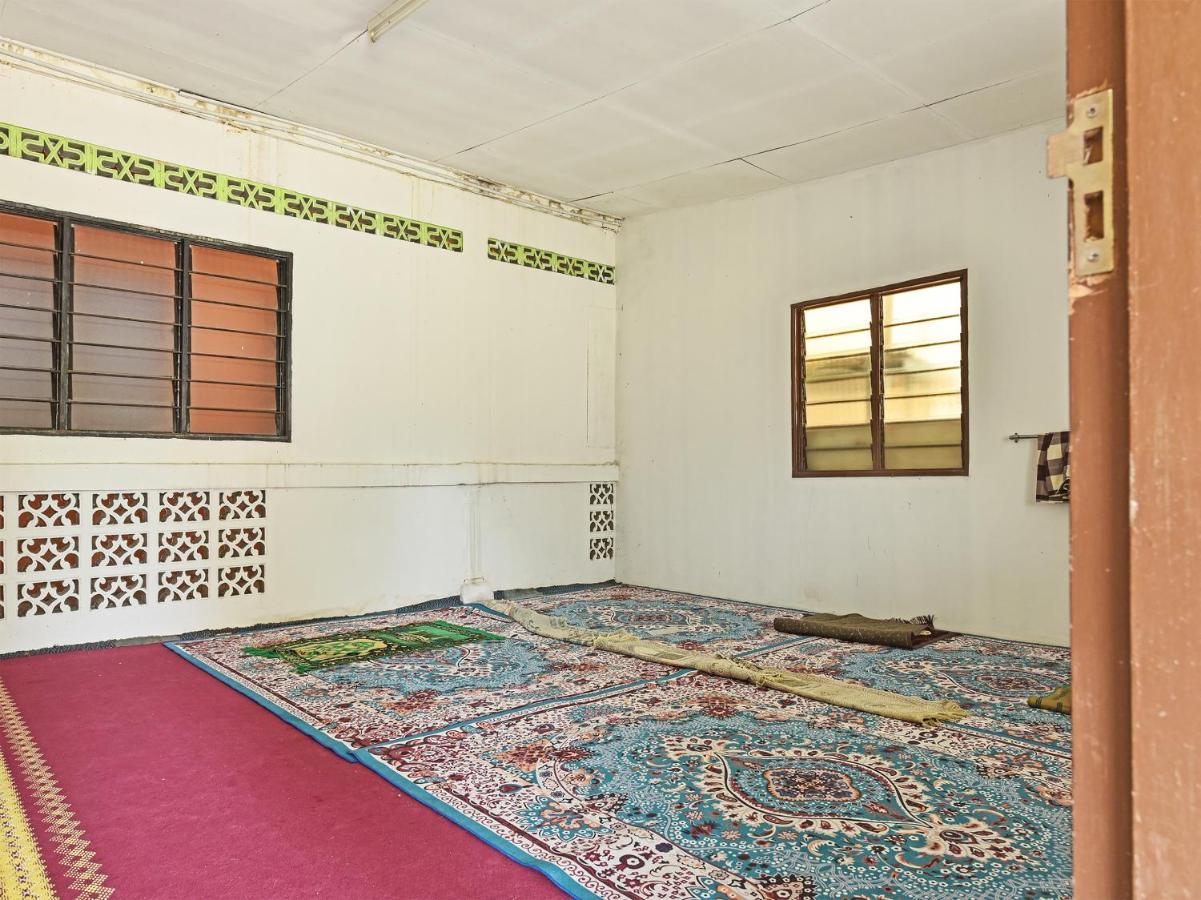 Oyo 90454 Haza Harmoni Guesthouse Kota Bharu Eksteriør bilde