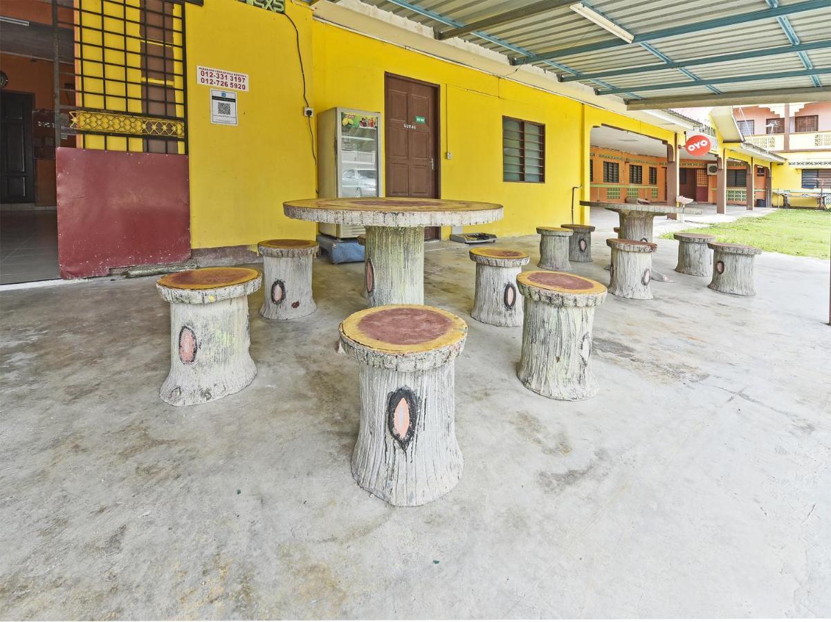 Oyo 90454 Haza Harmoni Guesthouse Kota Bharu Eksteriør bilde